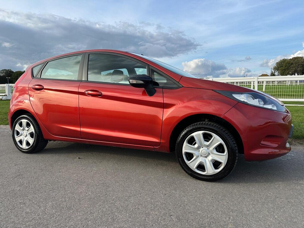 Ford Fiesta 1.4 Style + 5dr Auto