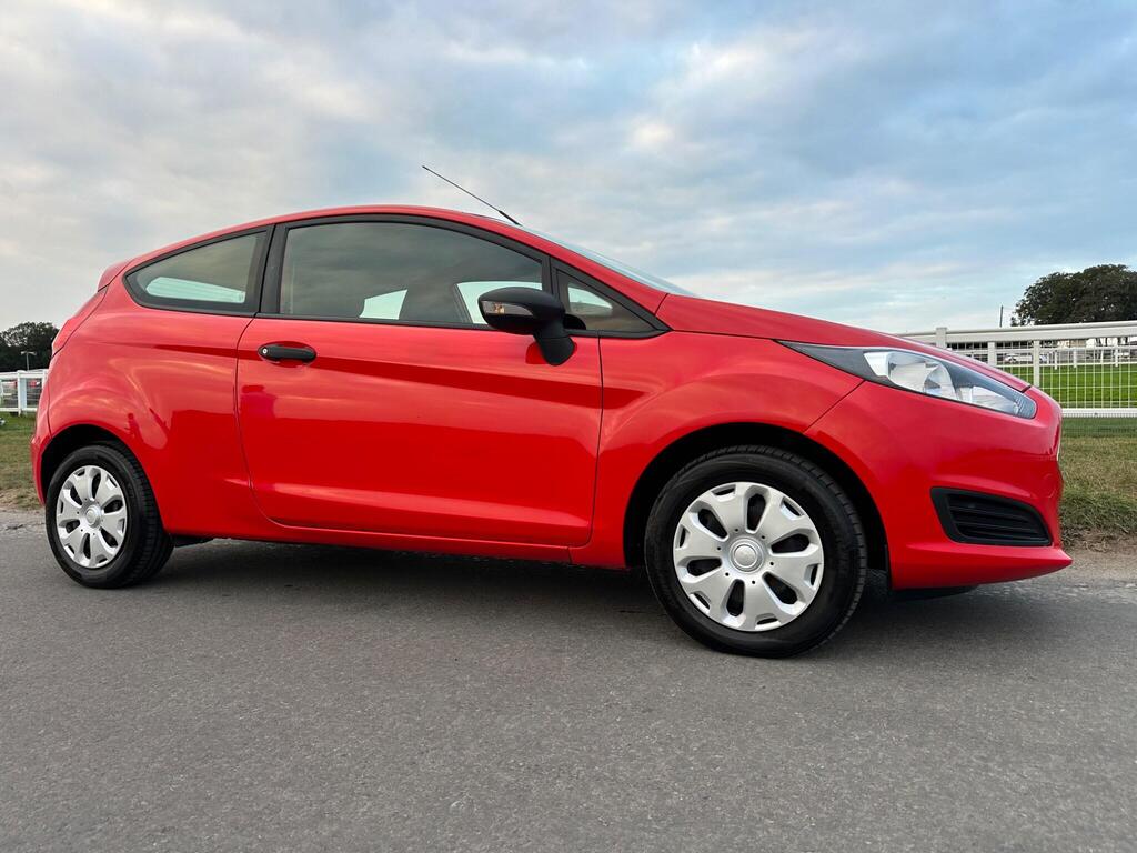 Ford Fiesta 1.25 Studio Euro 6 3dr