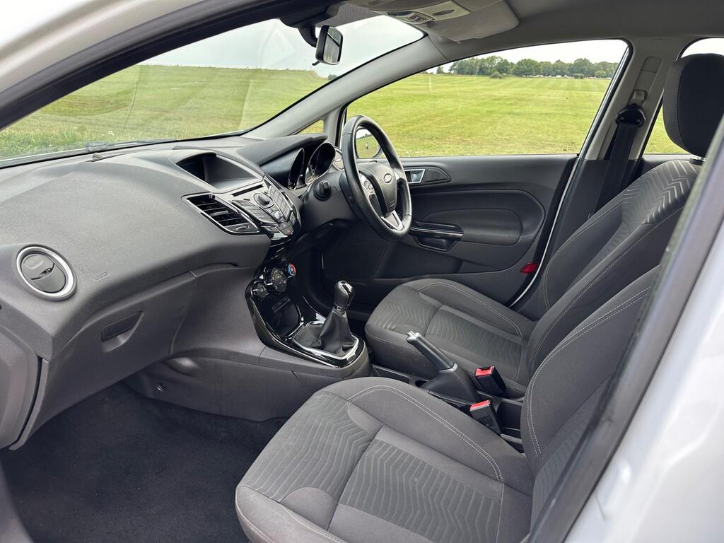 Ford Fiesta 1.25 Zetec Euro 5 5dr