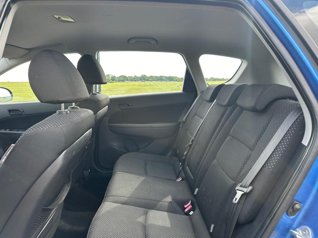 Hyundai i30 1.6 Comfort Auto Euro 4 5dr
