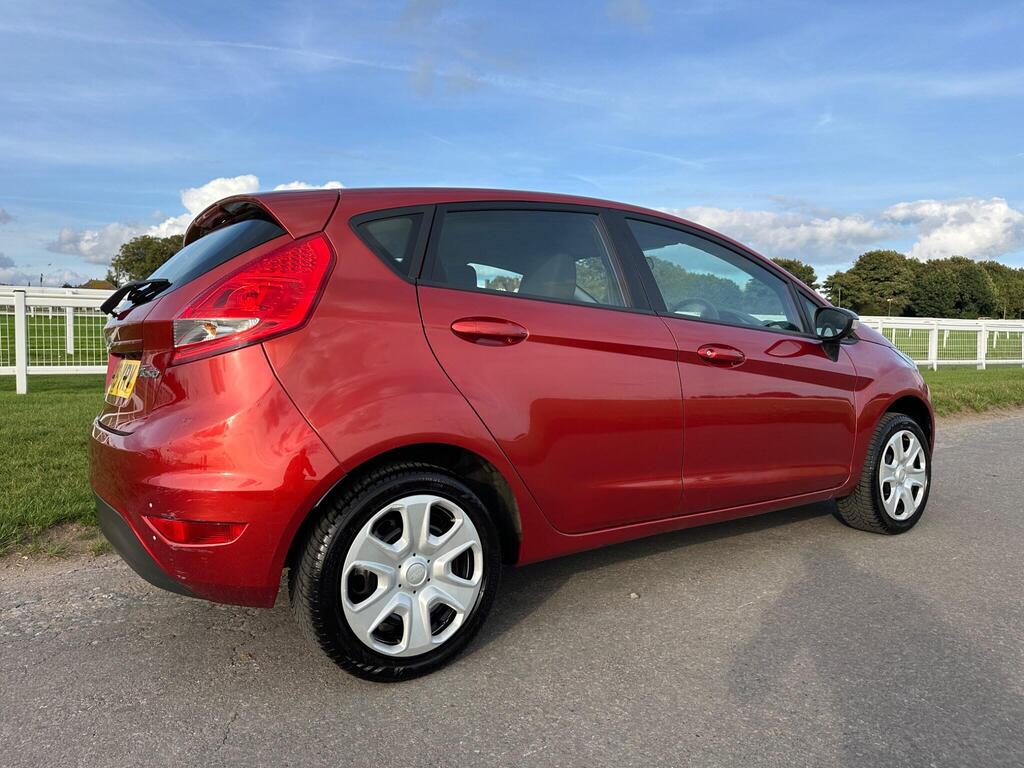 Ford Fiesta 1.4 Style + 5dr Auto