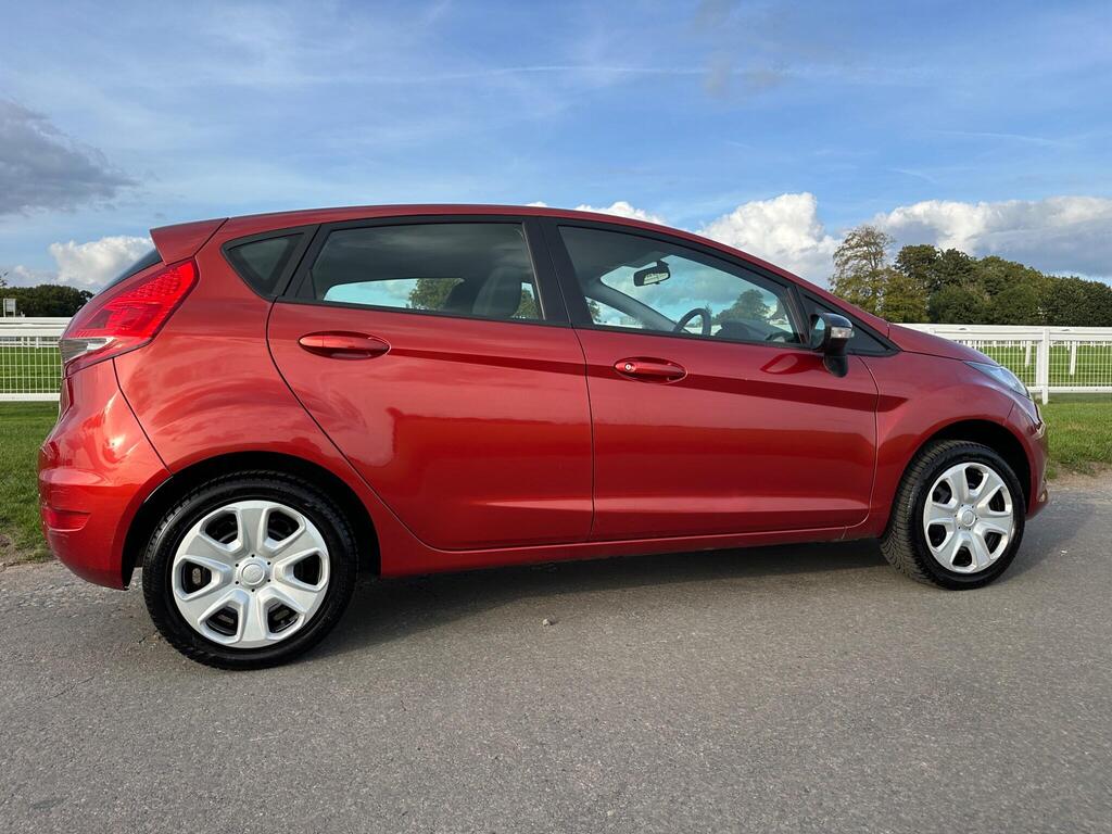 Ford Fiesta 1.4 Style + 5dr Auto