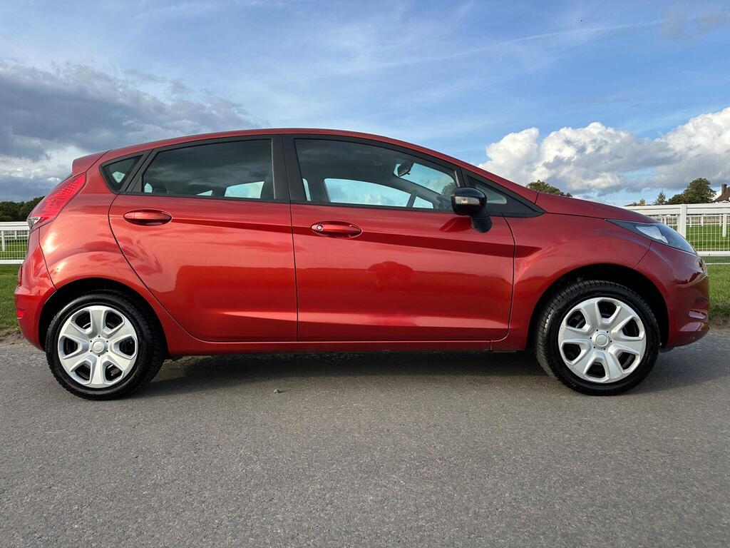 Ford Fiesta 1.4 Style + 5dr Auto