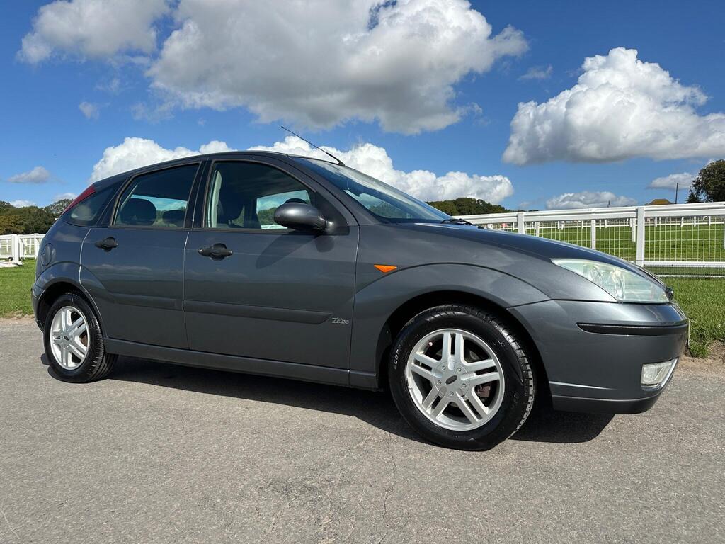 Ford Focus 1.6i 16v Zetec 5dr