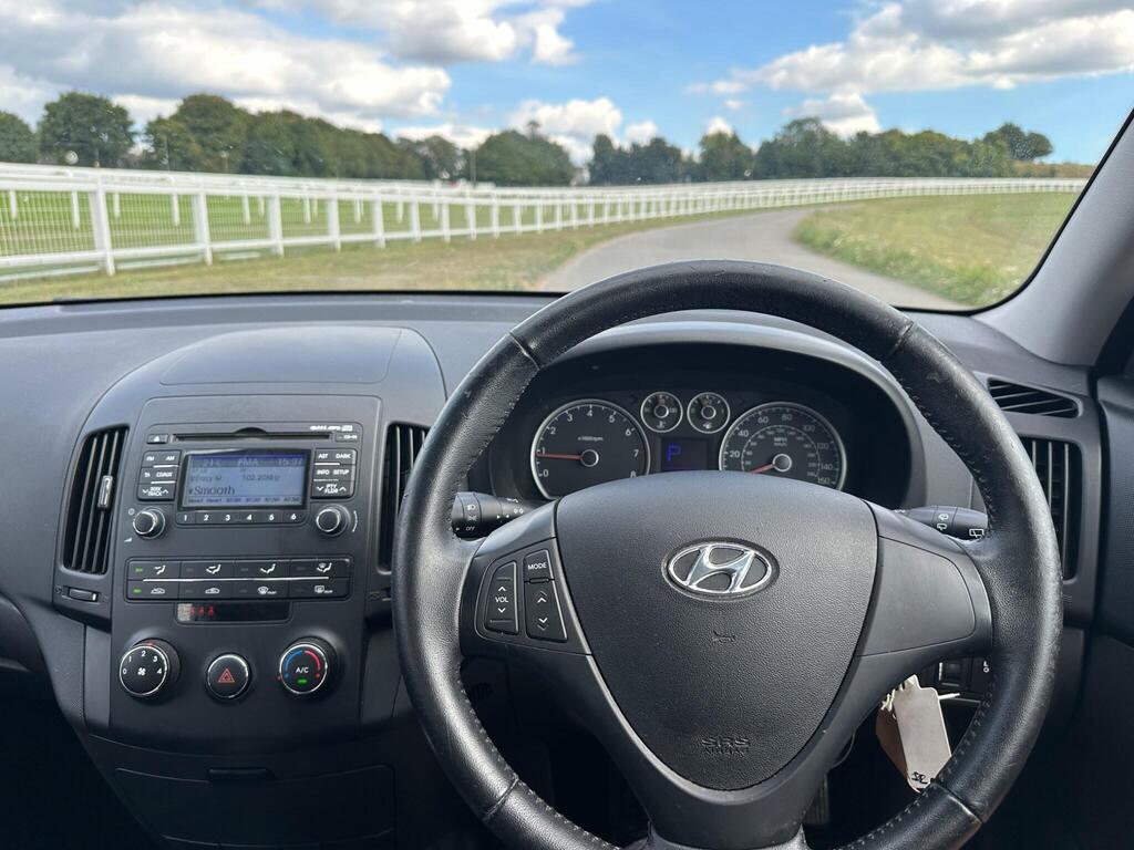 Hyundai i30 1.6 Comfort Auto Euro 4 5dr