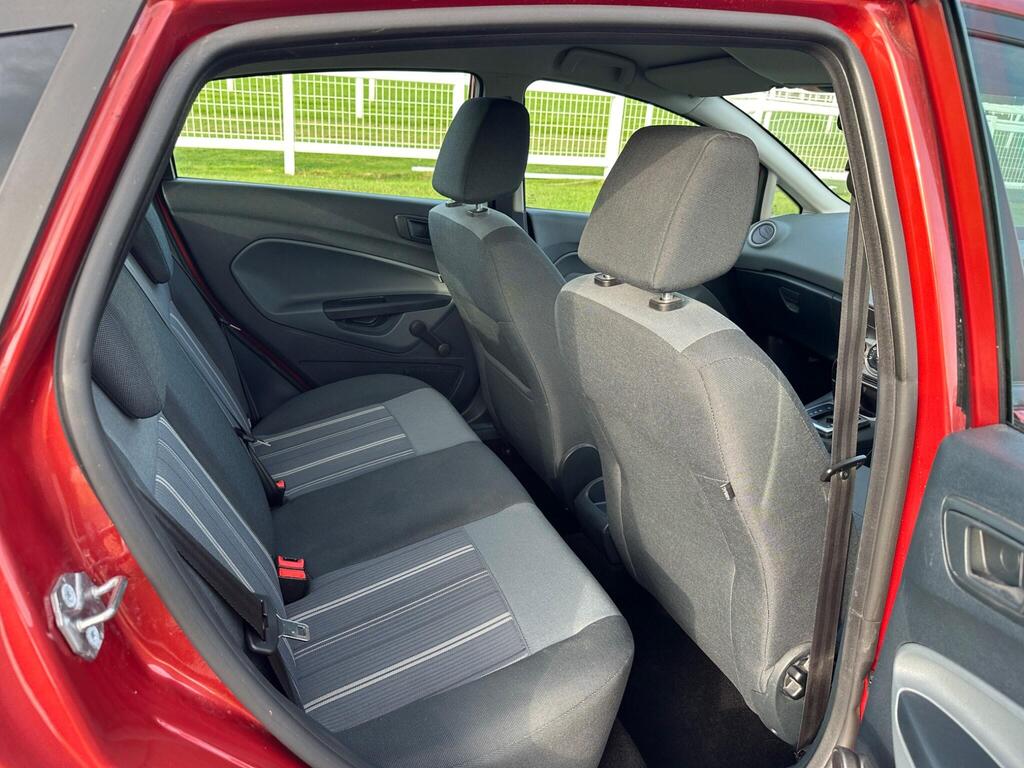Ford Fiesta 1.4 Style + 5dr Auto